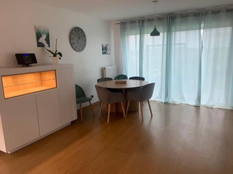 Genech Maison Individuelle, Campagne, 3 Chambres, Baignoire Balneo 2 Places المظهر الخارجي الصورة